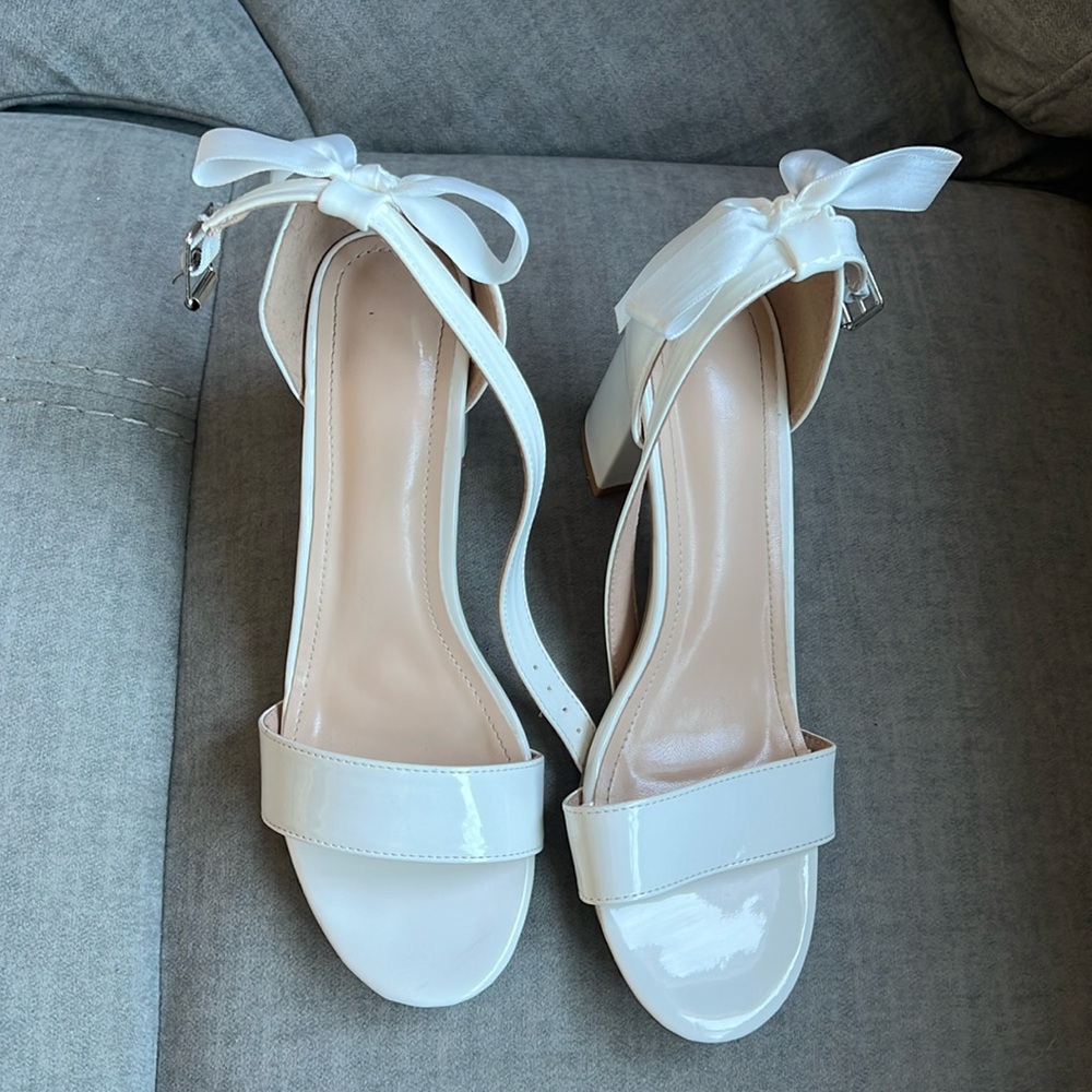 Fashion nova bridal heels